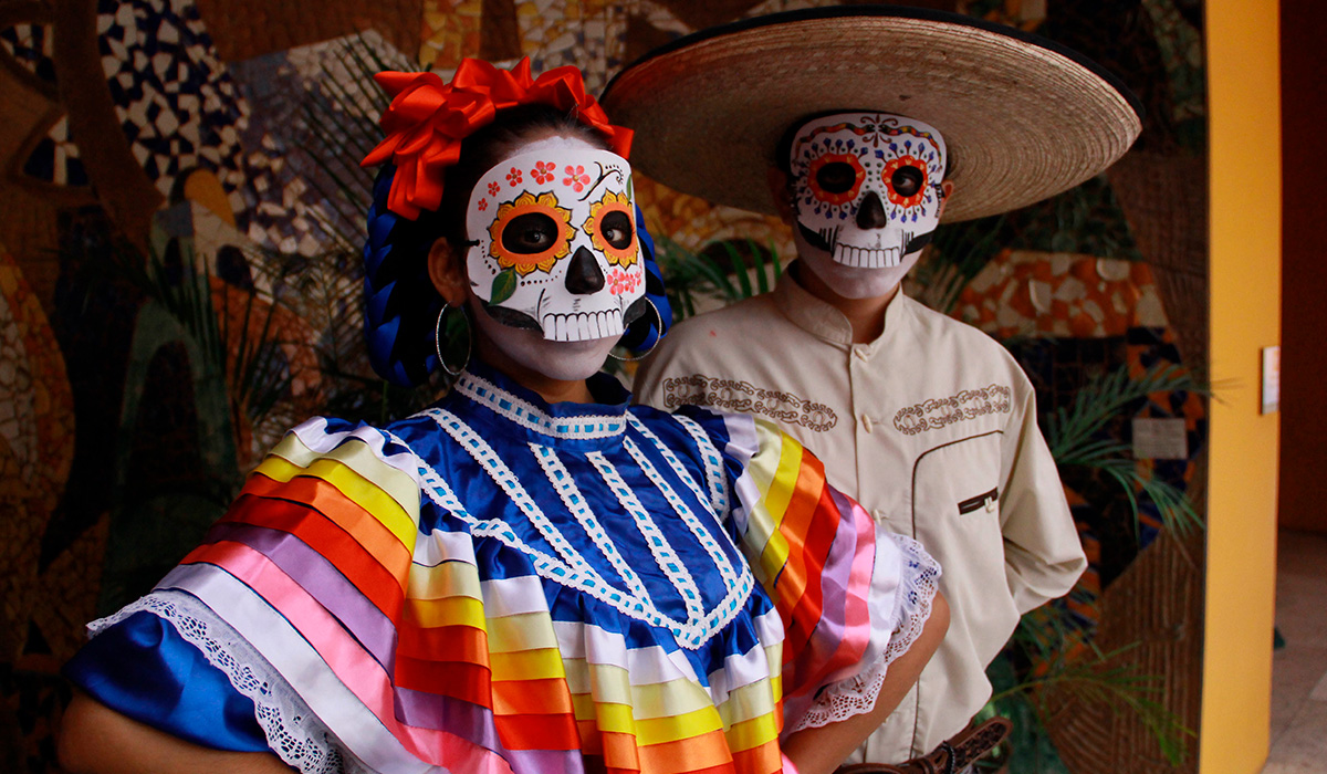 Prepara tu calaverita para recordar a los que más quisiste