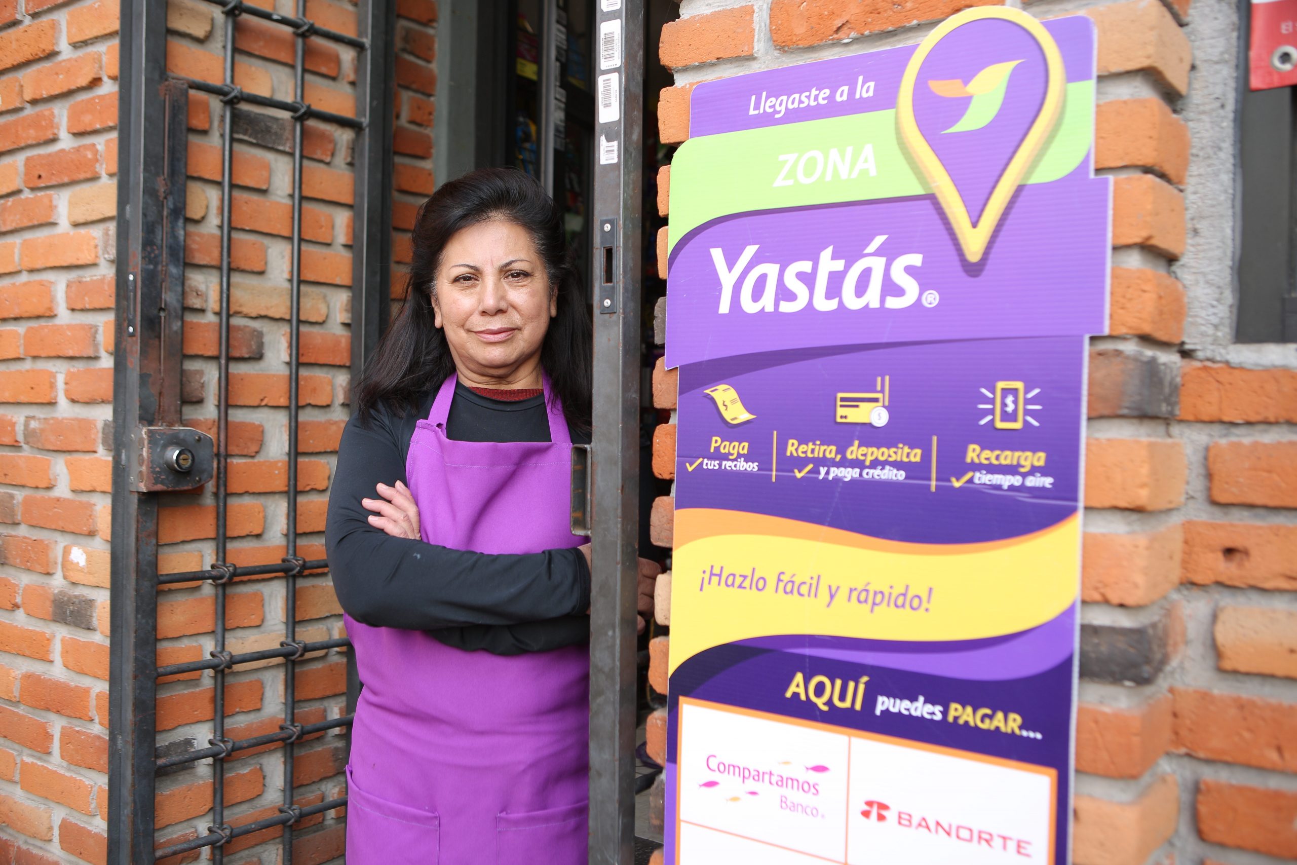 ¿Tienes que hacer un depósito urgente? ¡Ve a una tienda Yastás! 